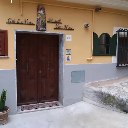 Giu La Testa * Civita